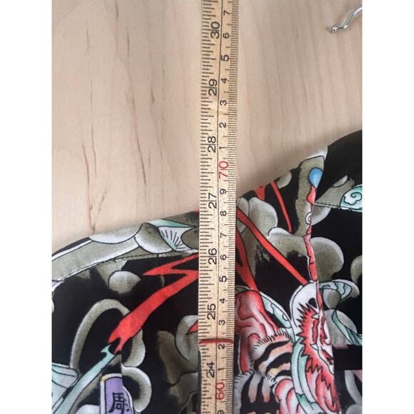 DEH XL Japanese Oni Demon Graphic Button Up Shirt Short Sleeve - Picture 5 of 8